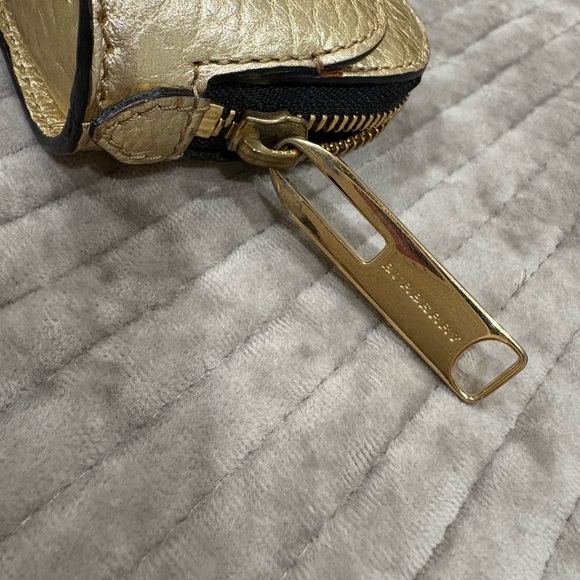 Burberry Black and Gold Leather Pouch - Picture 5 of 10